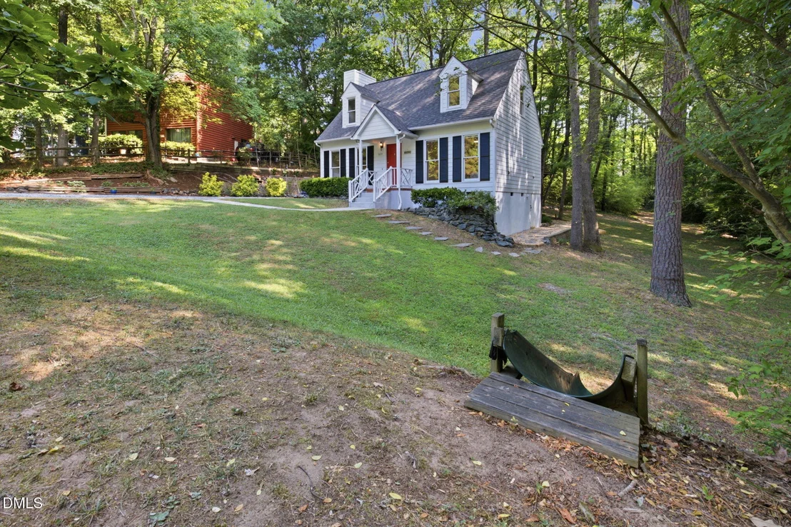 Photo of 1615 Valley Run