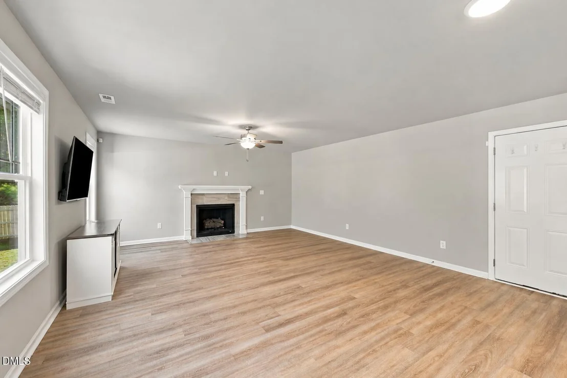 Photo of 300 Starry Sky Drive