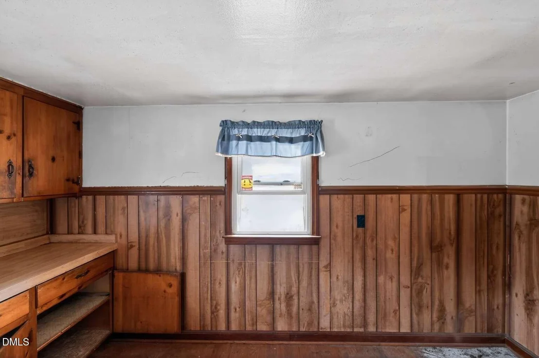 Photo of 13004 Powell Road