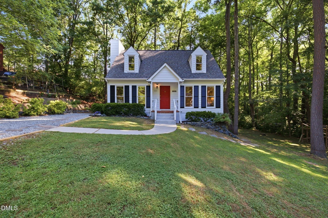 Photo of 1615 Valley Run