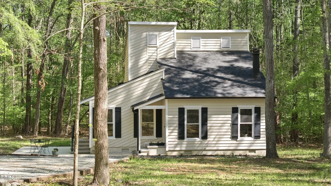 Photo of 2101 Snow Valley Road