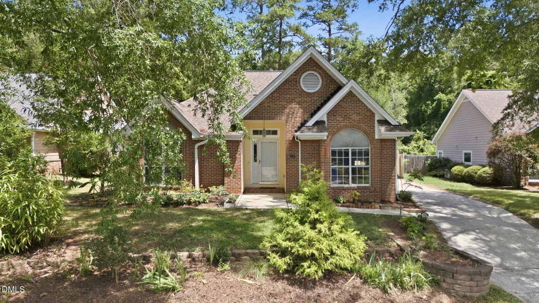 Photo of 104 Covington Drive