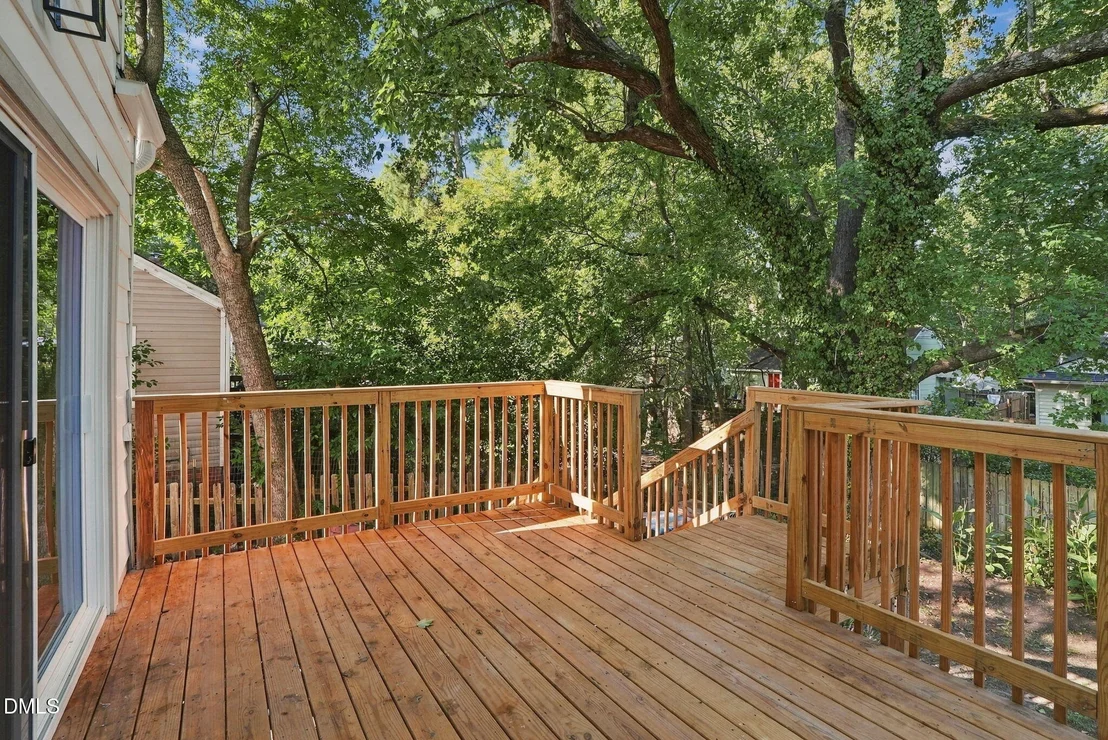 Photo of 2413 Shenandoah Avenue