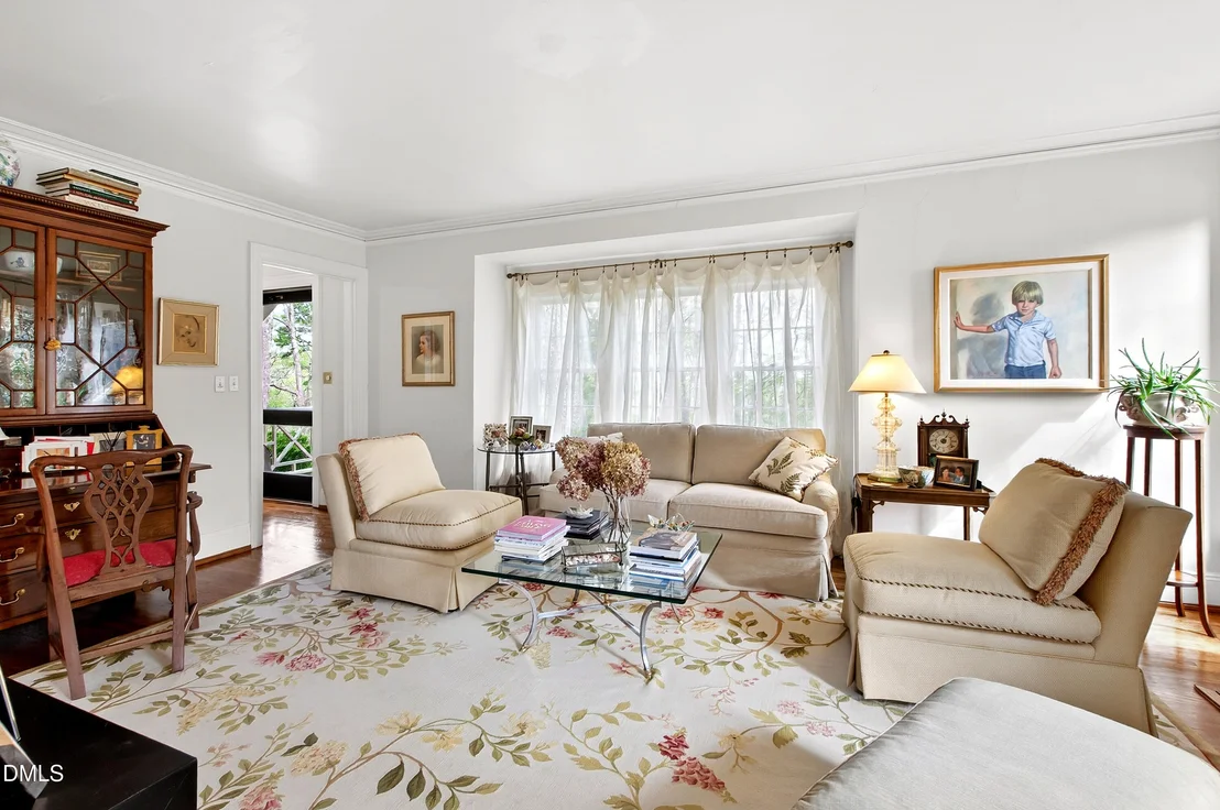 Photo of 223 Hillcrest Circle