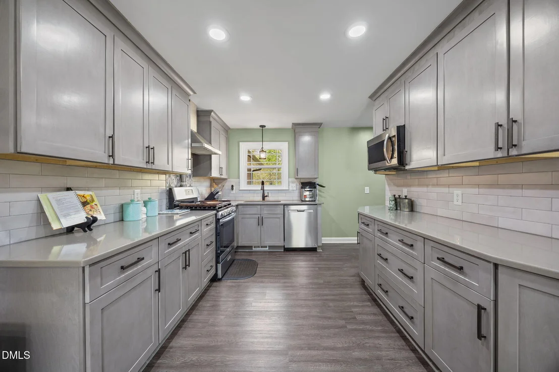 Photo of 750 Greenleaf Road
