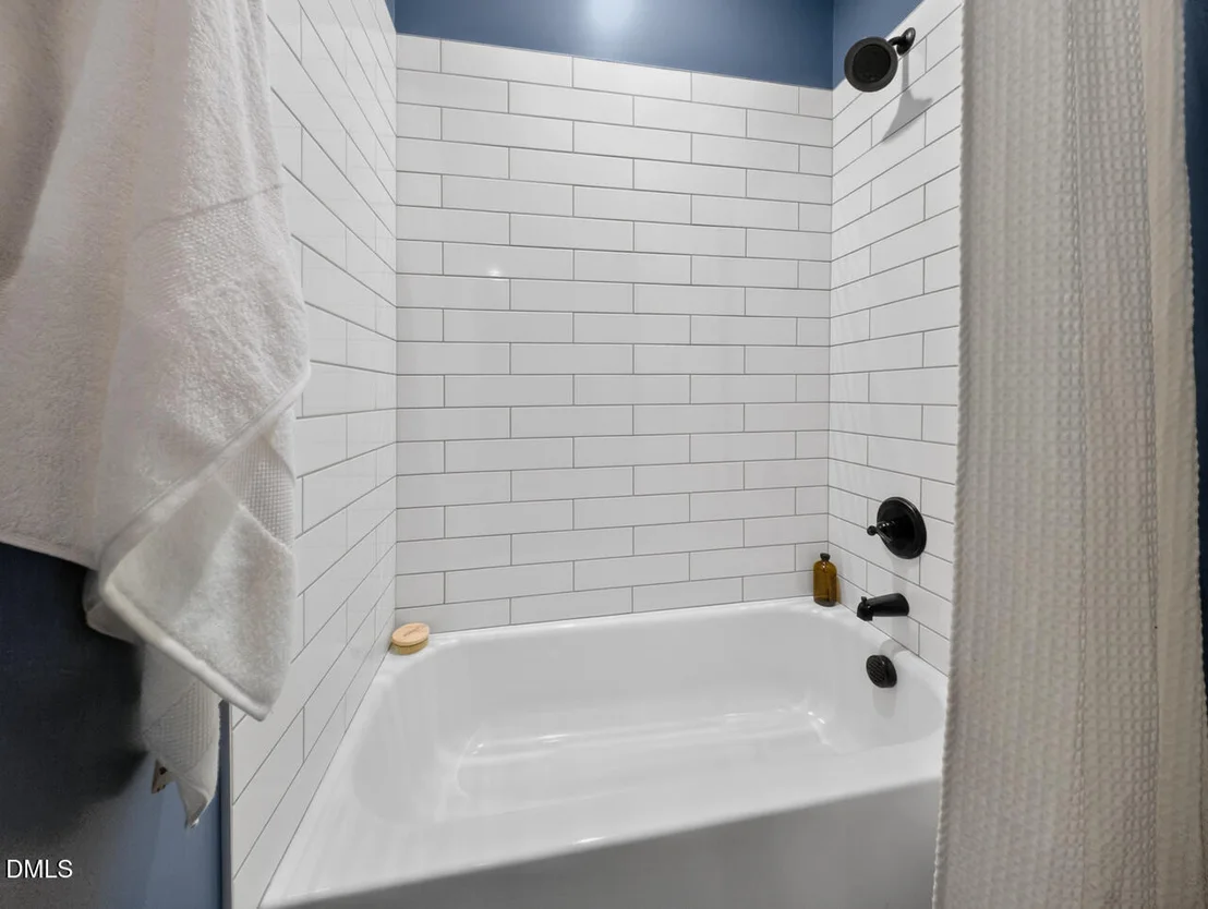 Photo of 303 Lyric Street