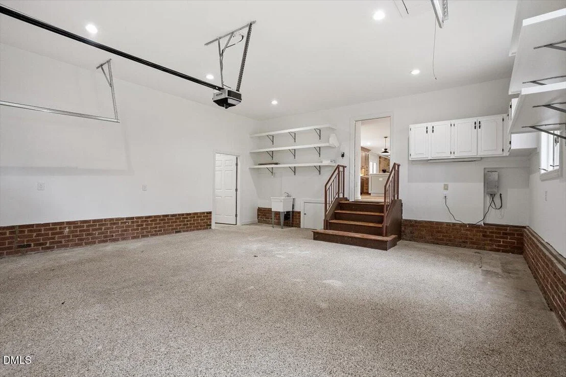 Photo of 1023 Cleland Drive