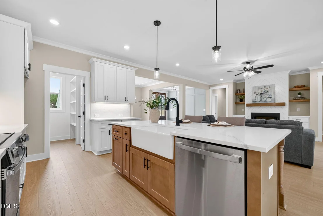 Photo of 175 Hillstead Way