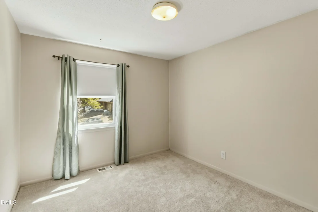 Photo of 1600 Edgebrook Drive