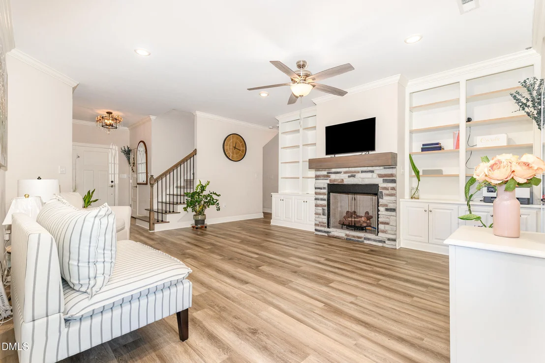 Photo of 4202 Snapdragon Drive NW