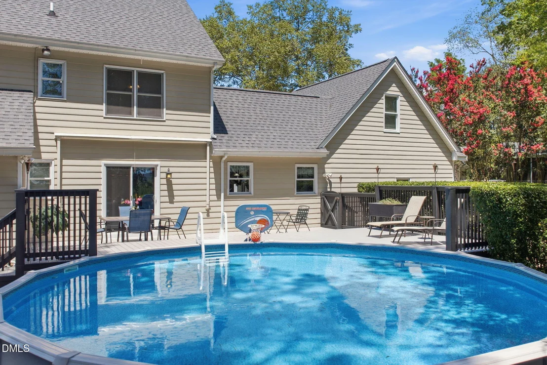 Photo of 213 Windsor Drive
