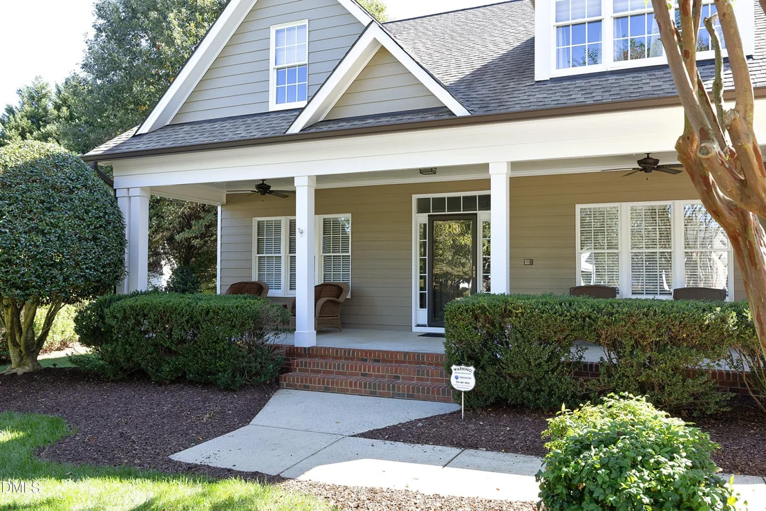 Photo of 616 Canon Gate Drive