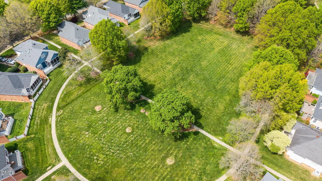 Photo of 114 S Fields Circle