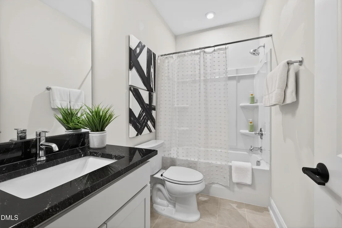 Photo of 1063 Danvers Loop