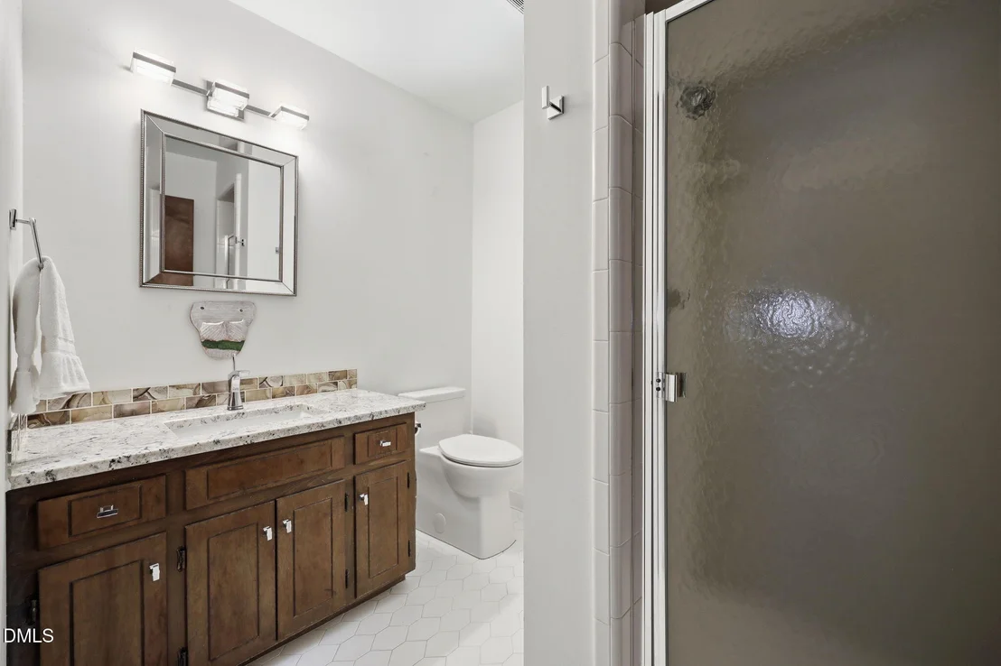 Photo of 6101 Dresden Lane
