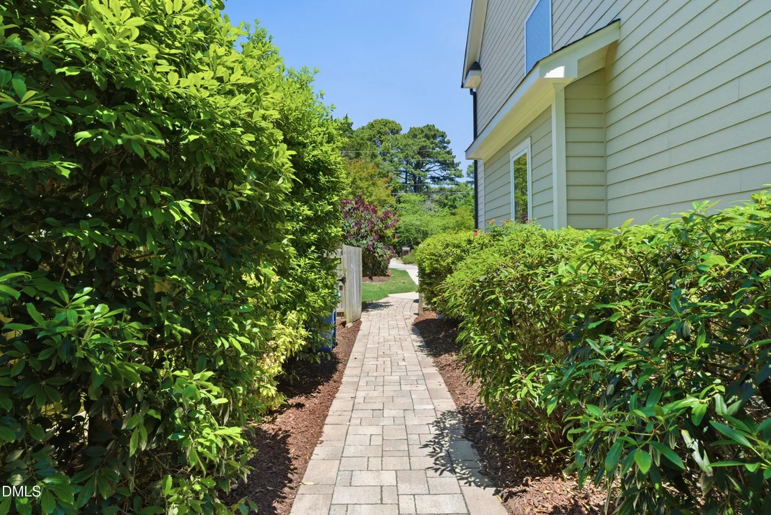 Photo of 2216 Gresham Lake Road