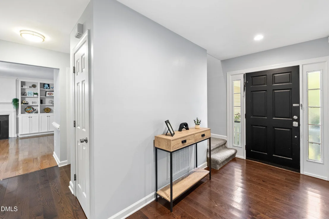 Photo of 1409 Bridgeport Drive
