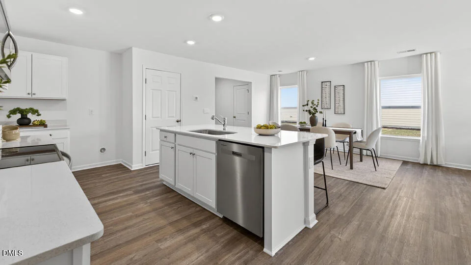 Photo of 295 Palm Drive