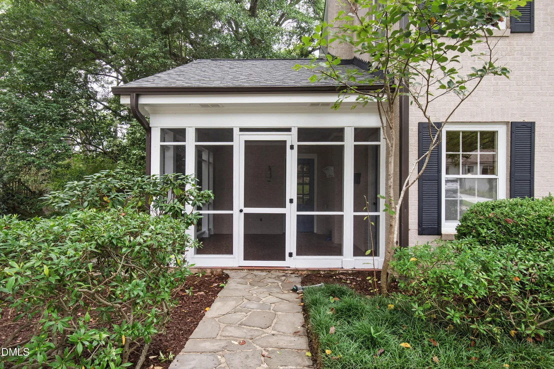 Photo of 2709 Webb Street