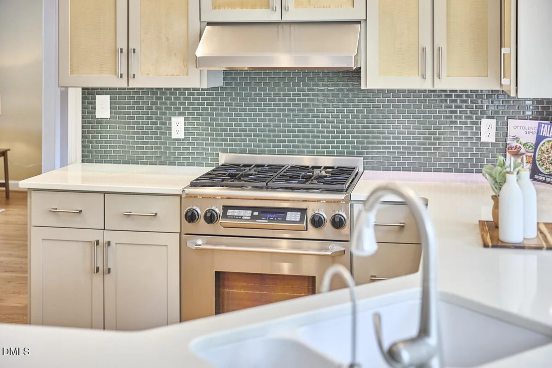 Photo of 4323 Thetford Road