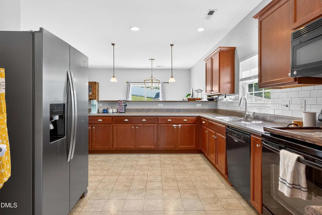 Photo of 2546 Covington Loop