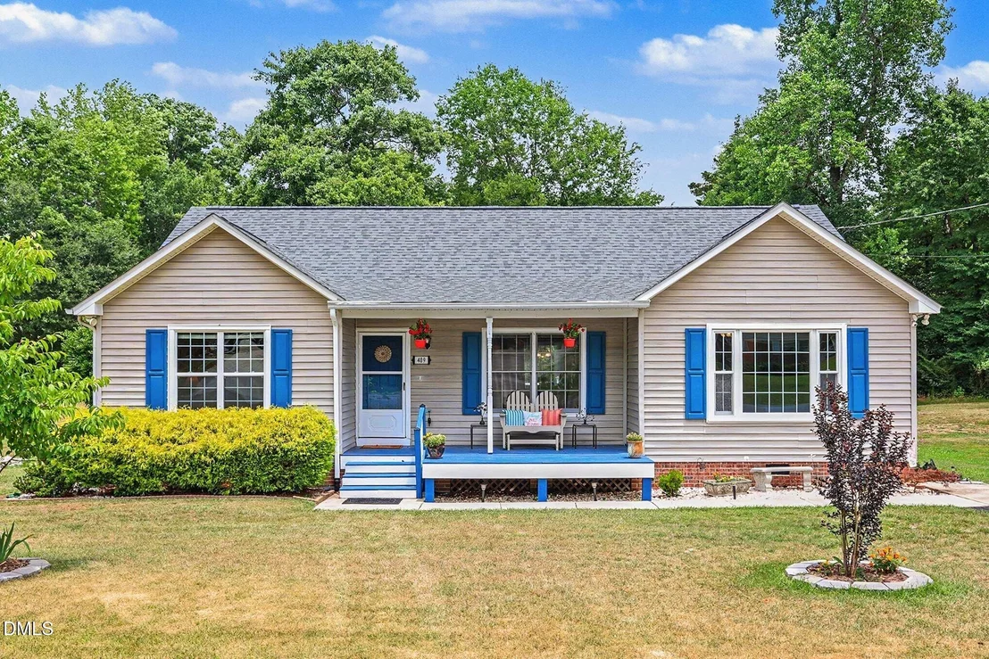 Photo of 409 Brown Circle