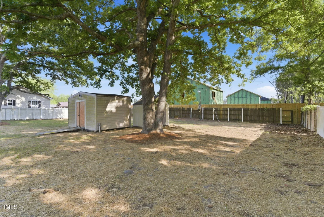 Photo of 9929 Old Mill Road NE