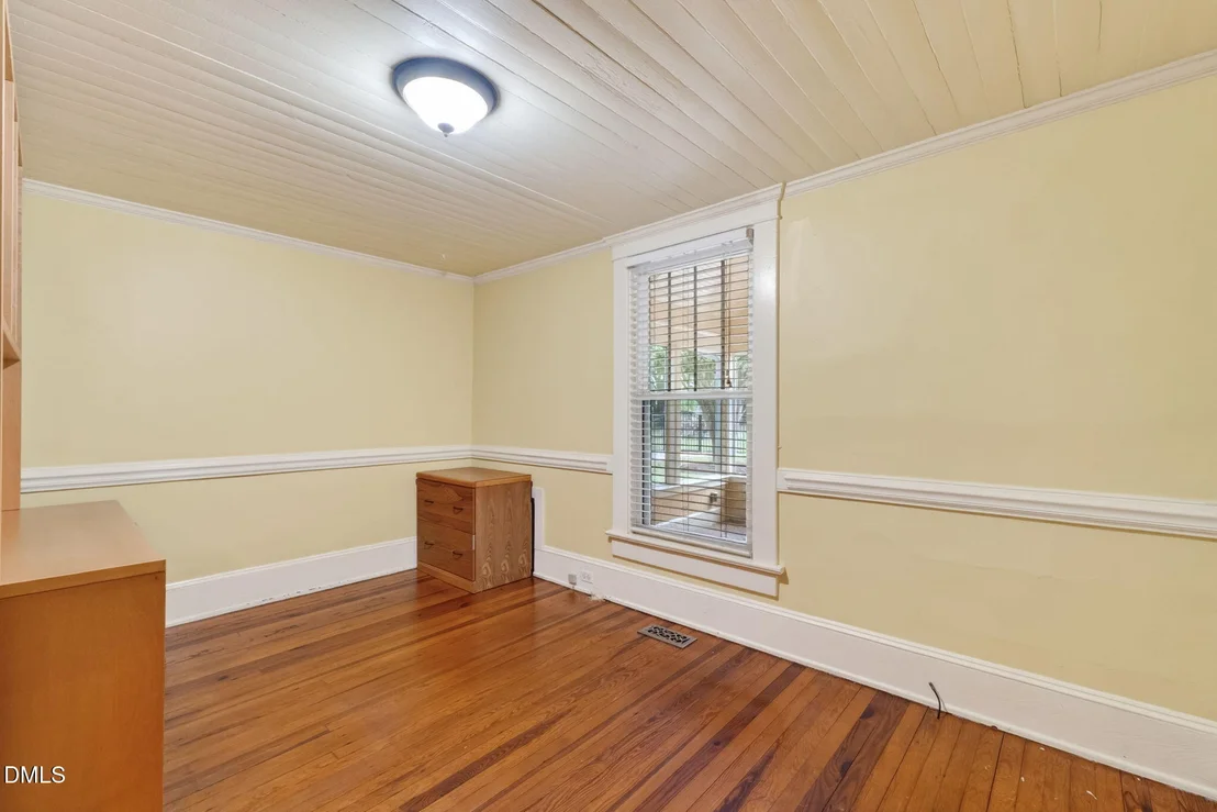 Photo of 804 W Main Street