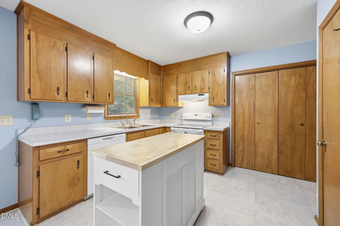 Photo of 6605 Willow Chase Drive