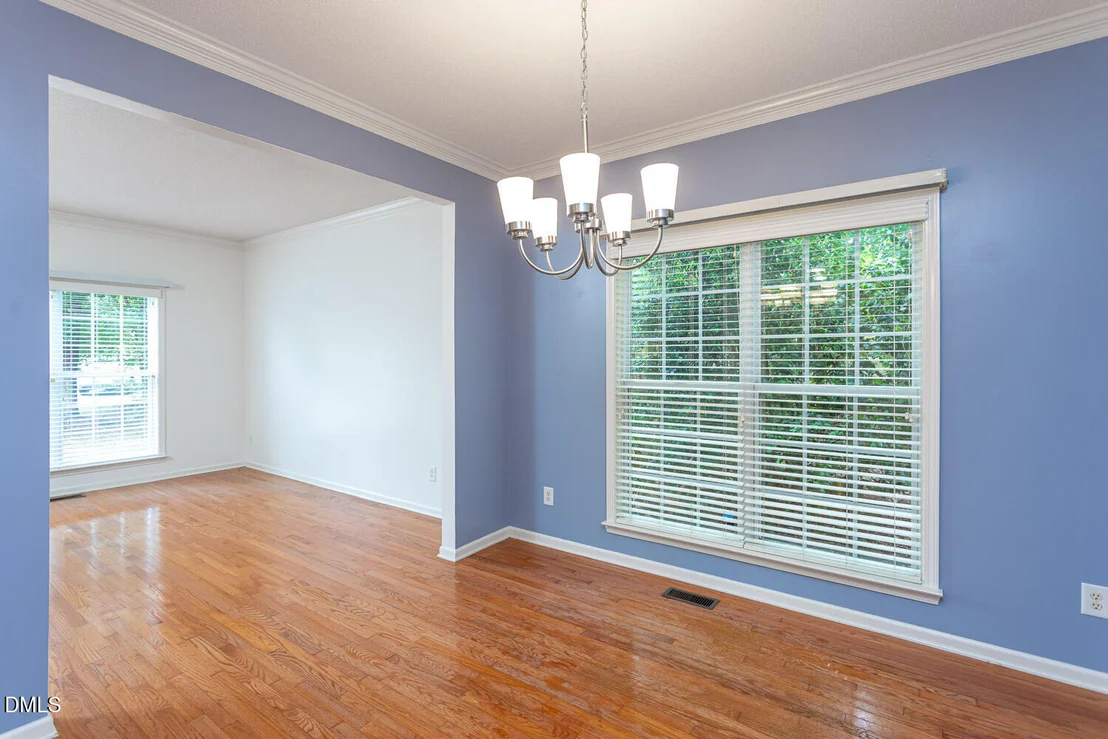 Photo of 208 Troyer Place