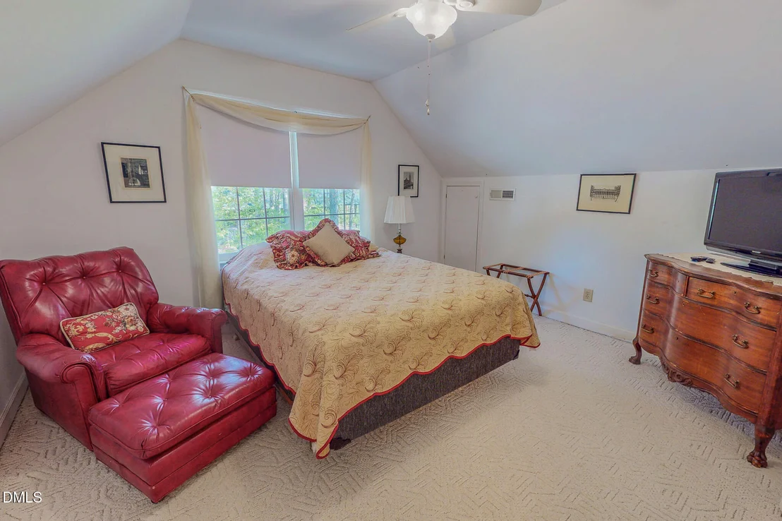 Photo of 85 Forest Shore Drive