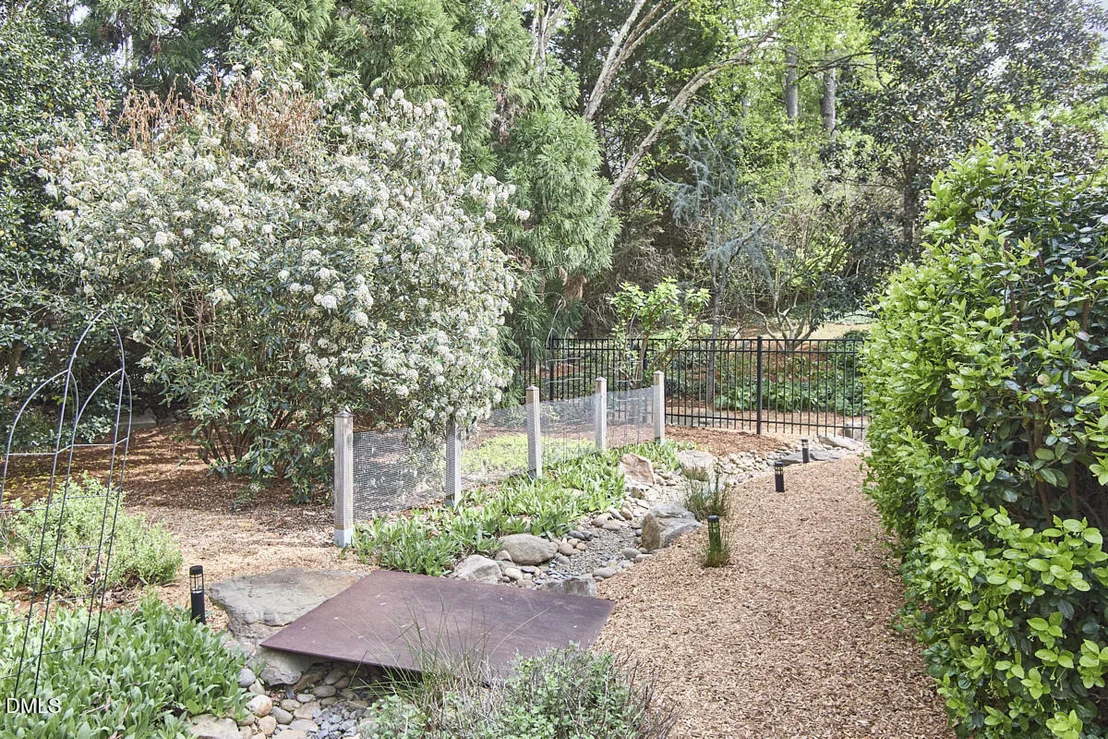 Photo of 4323 Thetford Road