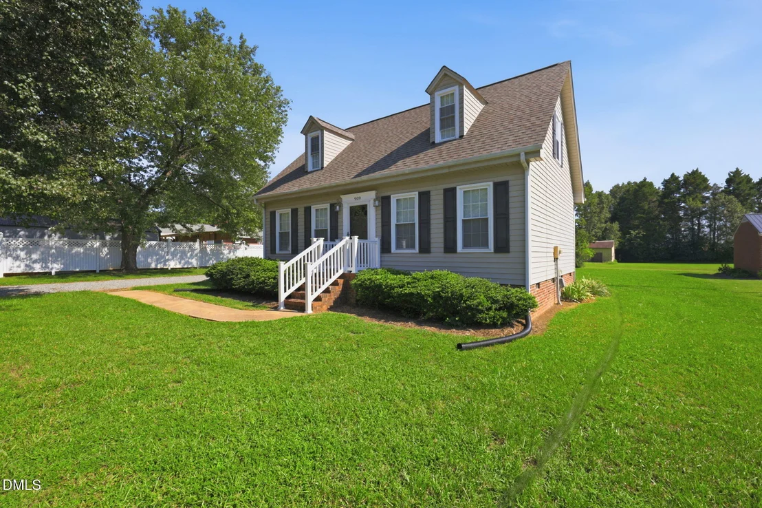 Photo of 909 Highview Street