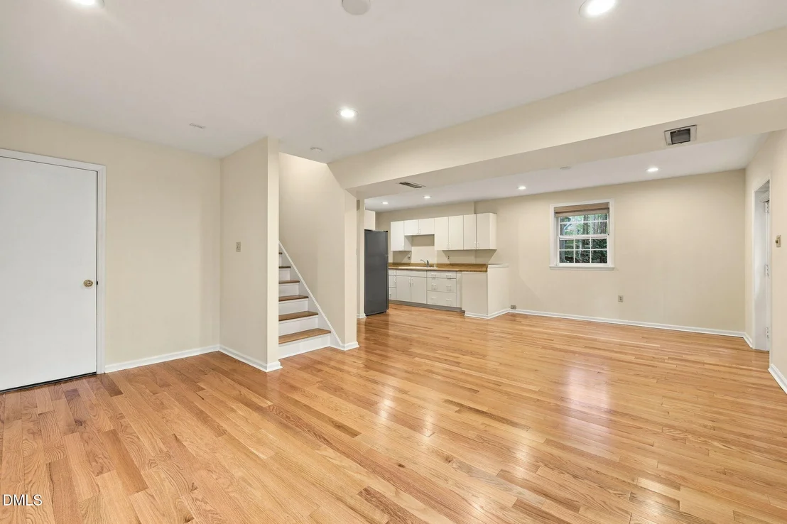 Photo of 3724 Darwin Road
