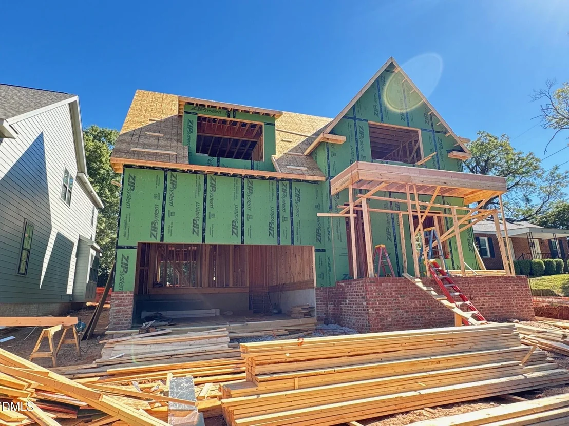 Photo of 912 Marilyn Drive