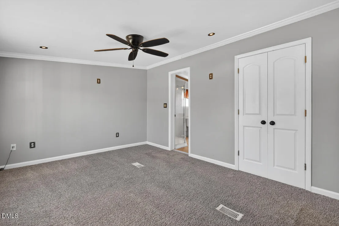 Photo of 1622 Lancaster Road
