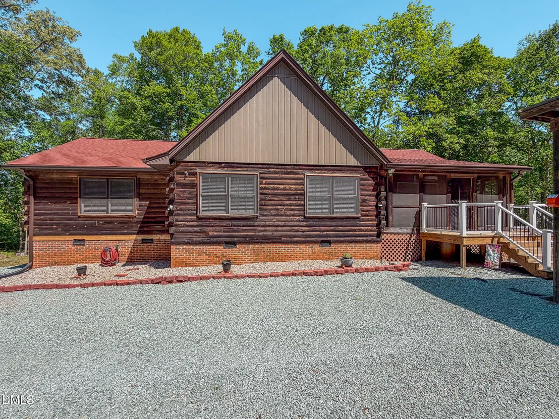 Photo of 600 Cedar Laurel Lane