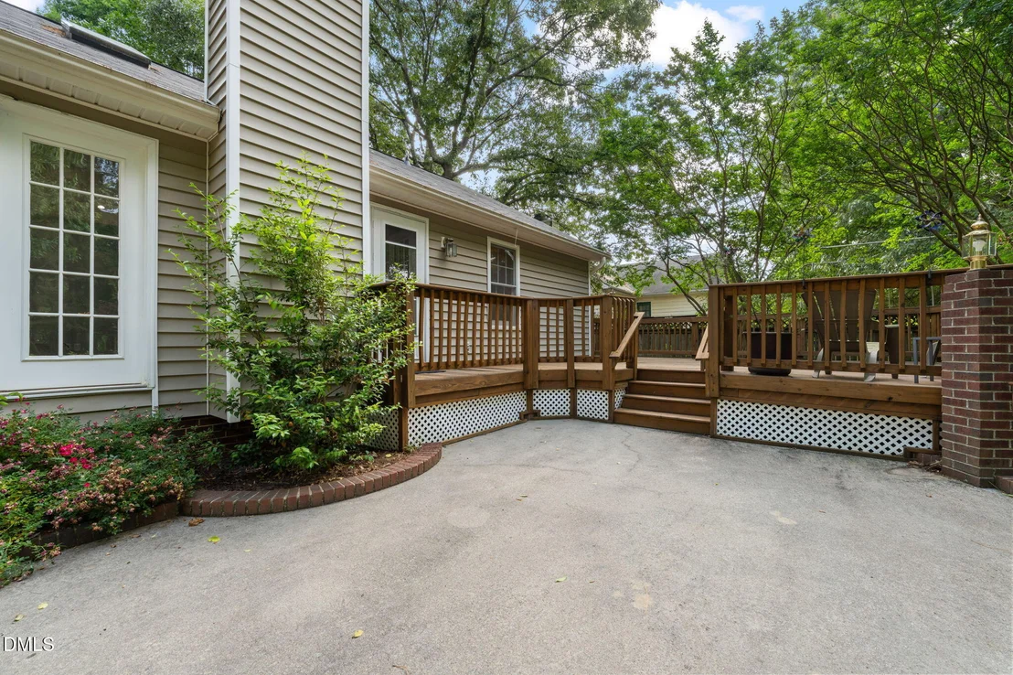 Photo of 1609 Forest Lynks Drive