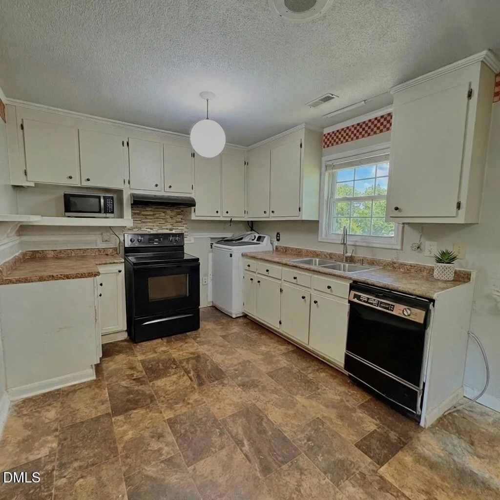 Photo of 1811 Pritchard Place