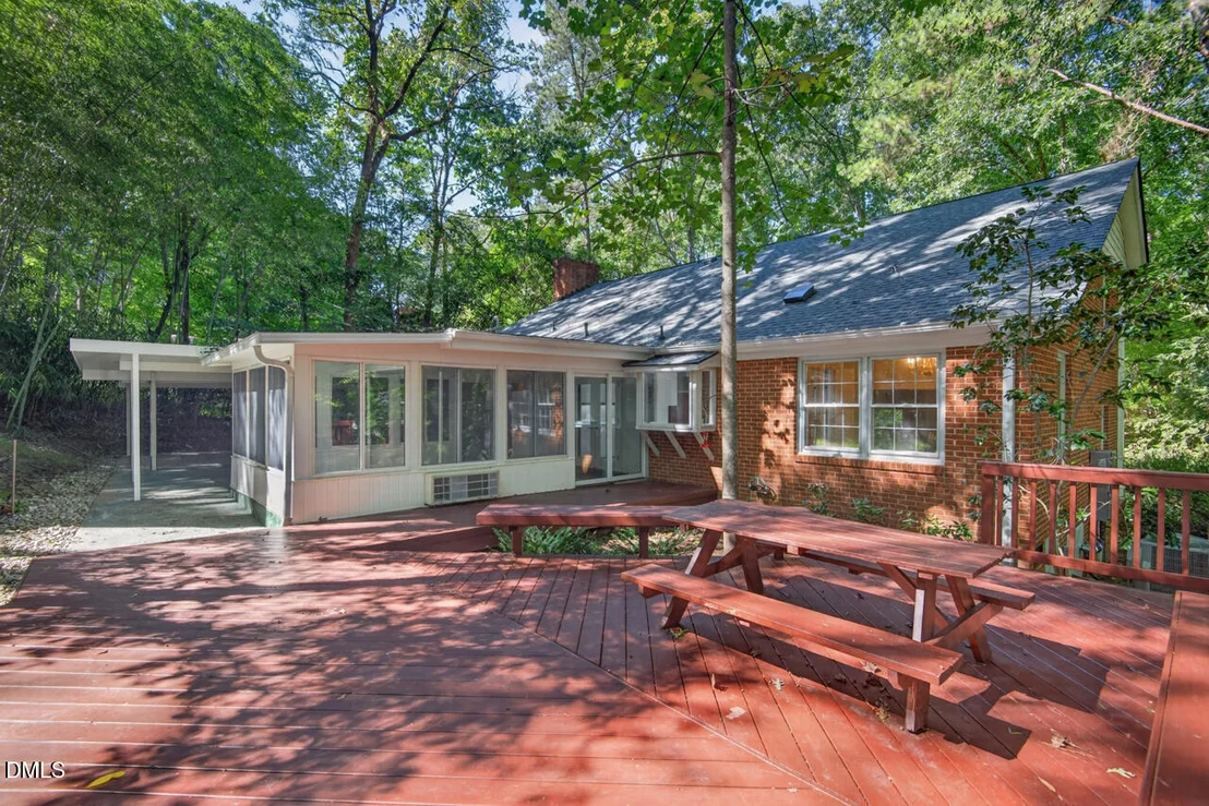 Photo of 13 Winthrop Court