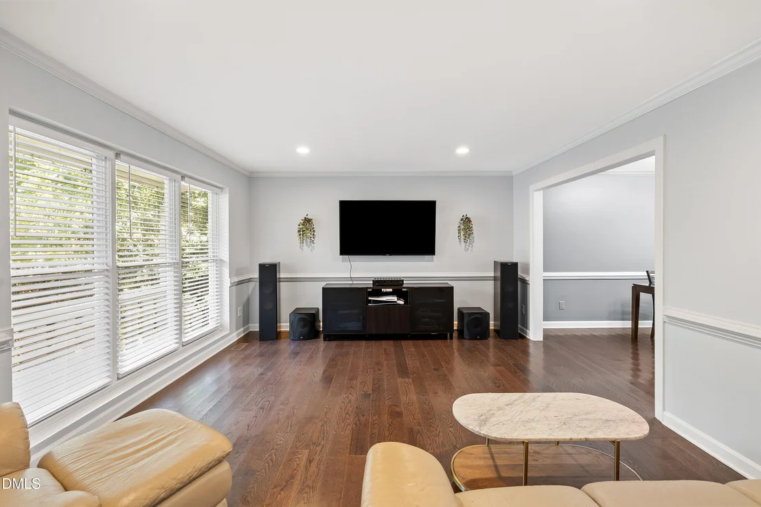 Photo of 1409 Bridgeport Drive