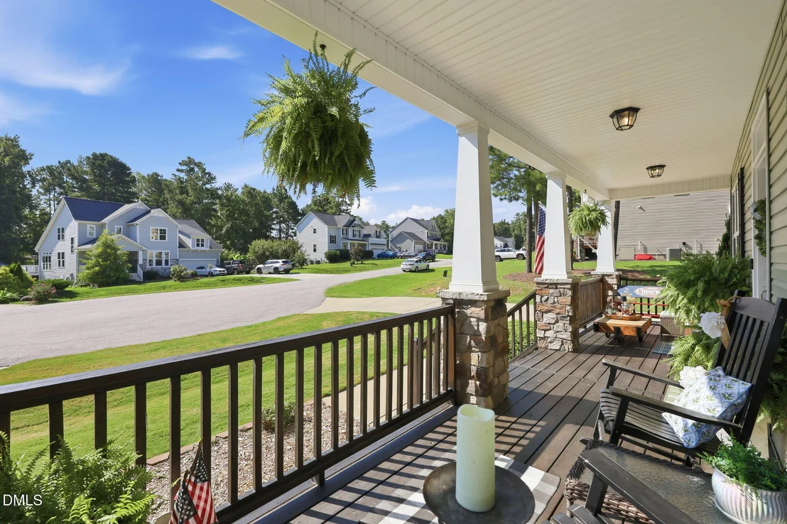 Photo of 8013 N Pine Shadows Drive