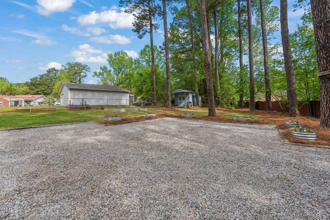Photo of 1013 Meadowbrook Drive