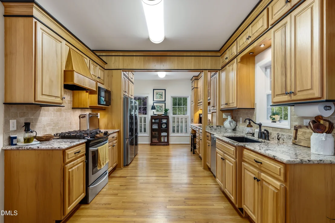 Photo of 1214 Halcyon Place
