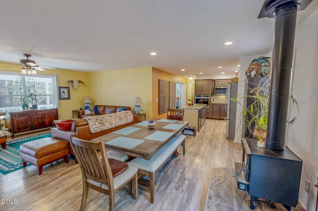 Photo of 125 Ninovan Place