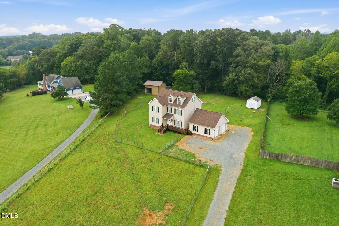Photo of 4872 Thom Road