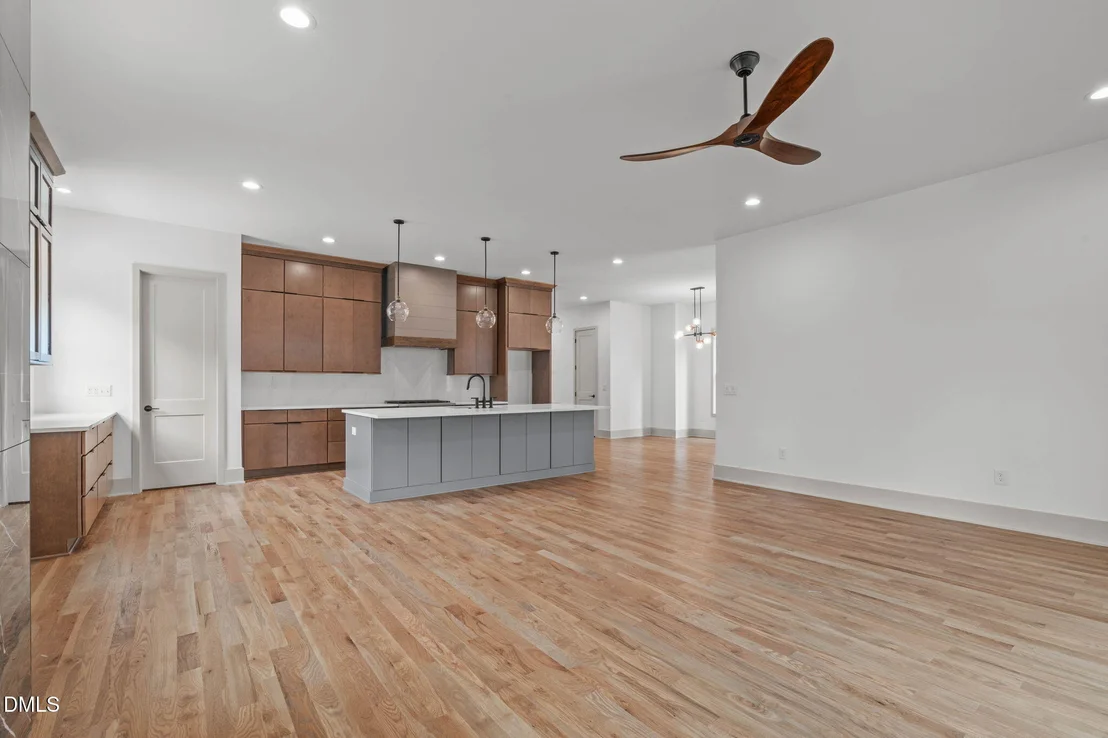 Photo of 1005 Addison Place