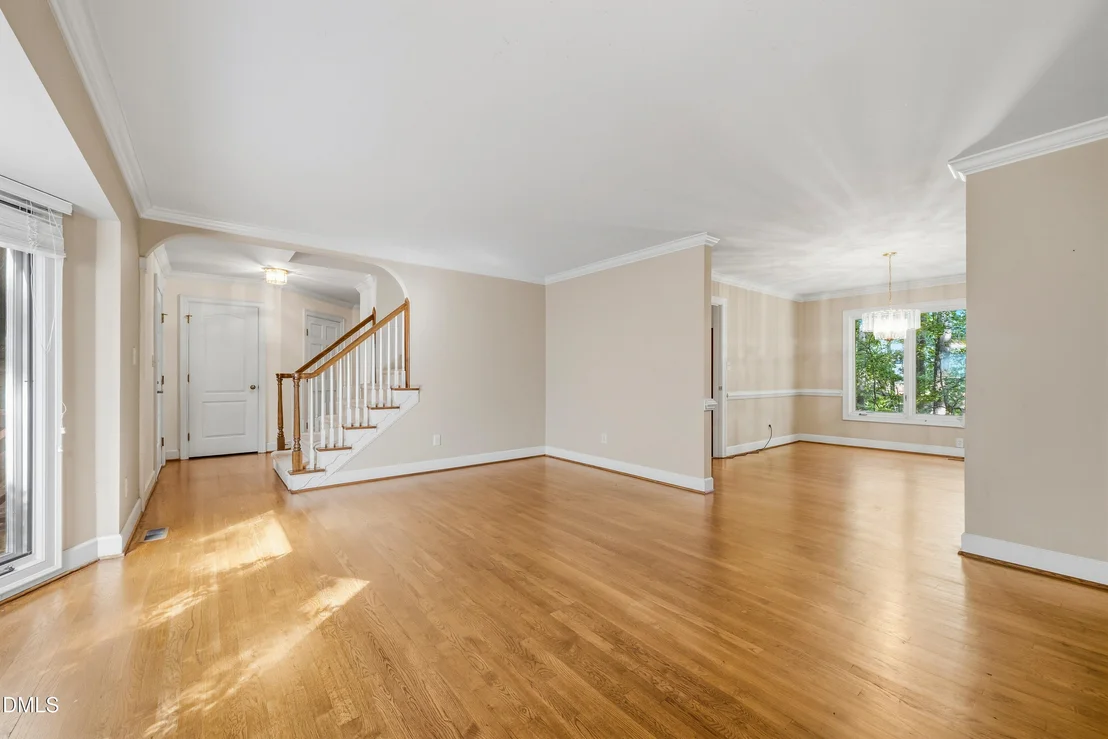 Photo of 225 Dalton Drive