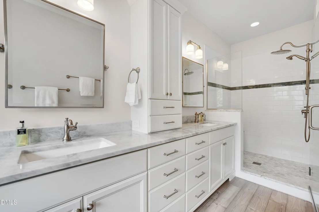 Photo of 314 Westside Drive