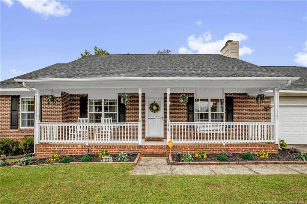 Photo of 139 Belle Chase Drive
